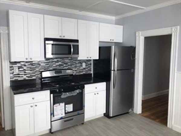 31 Brackett St #1 - Photo 2 of 11