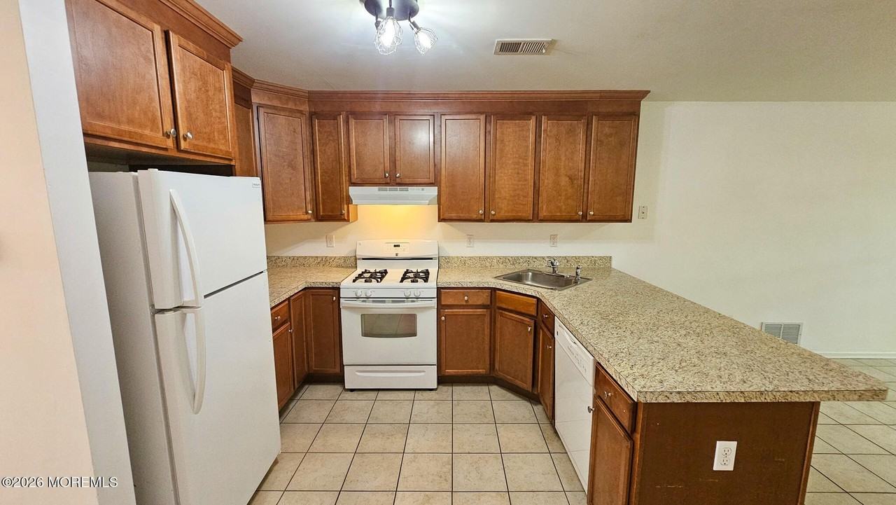 380 Radio Rd #C2 - Photo 4 of 38