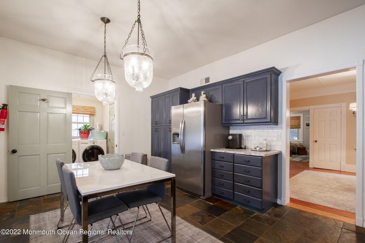 40 Rumson Rd - Photo 7 of 24