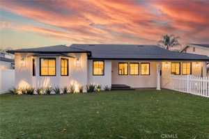 featured image of 4627 Ethel Ave