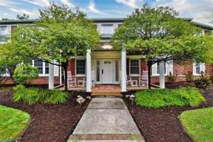 20301 Shelburne Rd #8B - Photo 1 of 1