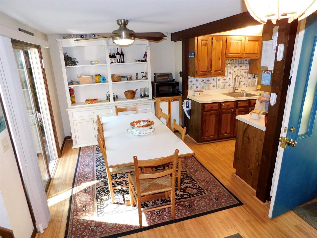 43 Old Beach Cir #A43 - Photo 6 of 28
