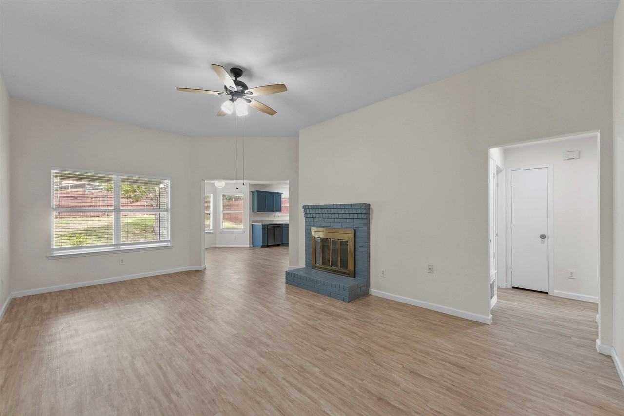 4809 Maryannes Meadow Dr - Photo 5 of 26