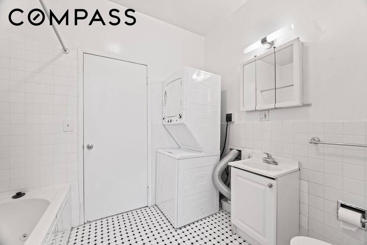 862 W End Ave #2R - Photo 4 of 8