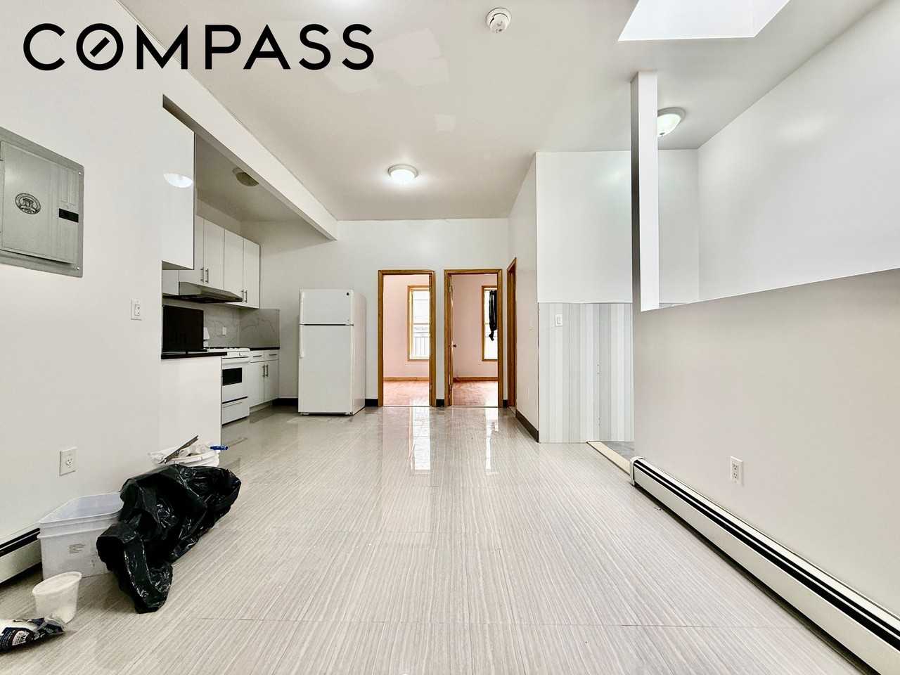 543 53rd St #1 - Photo 5 of 8