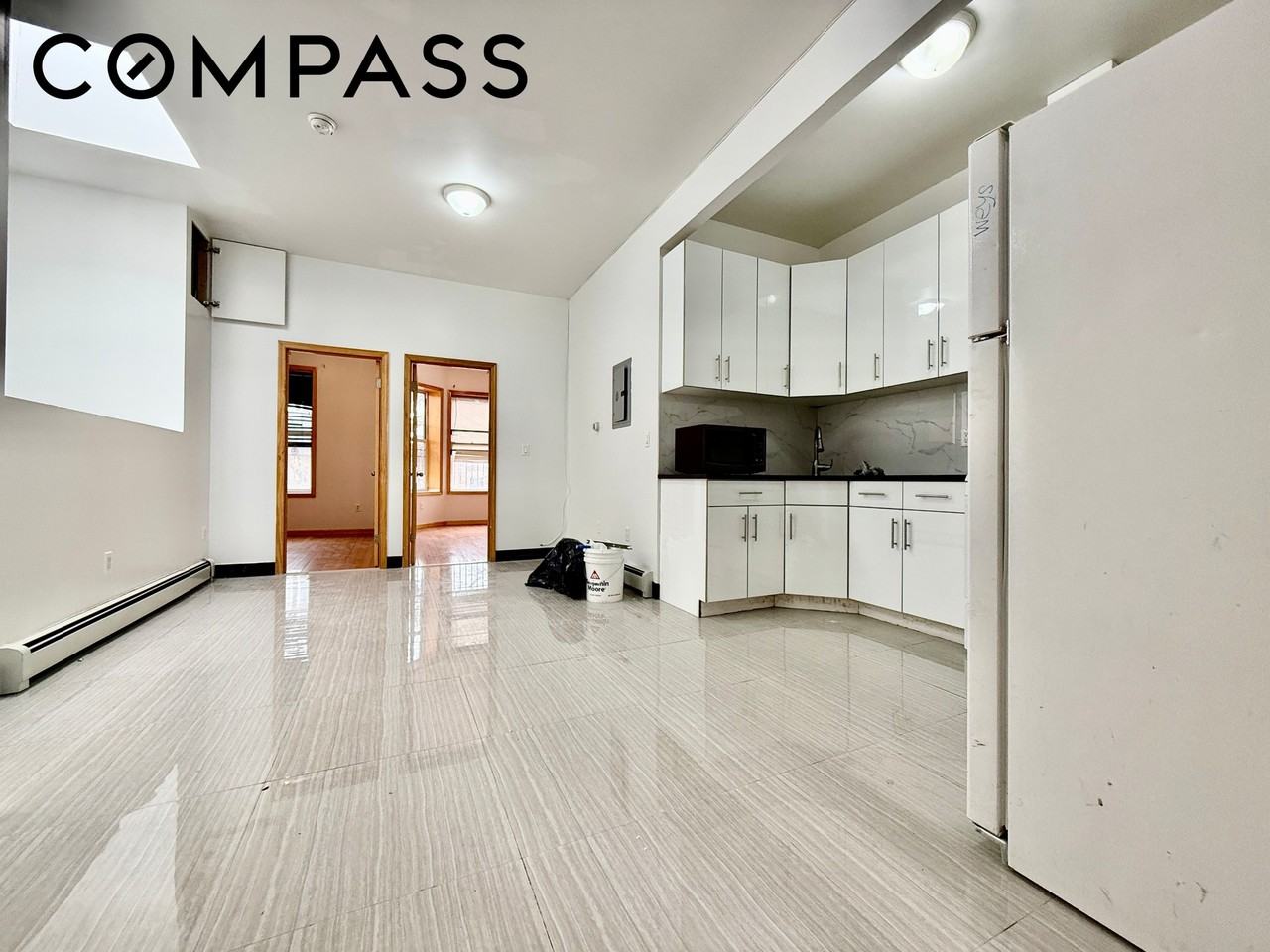 543 53rd St #1 - Photo 6 of 8