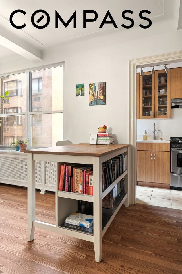70 Remsen St #7F - Photo 3 of 5