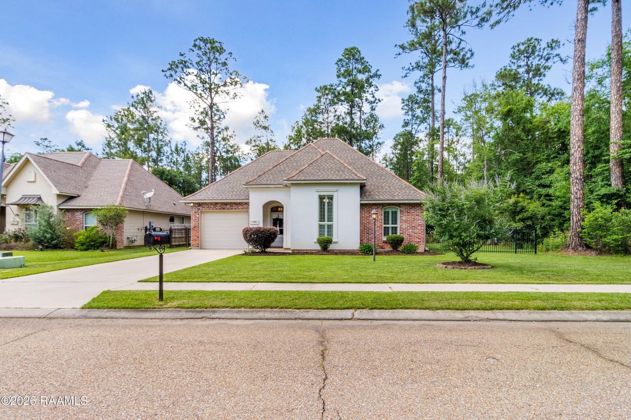 500 Bateleur Way - Photo 3 of 22