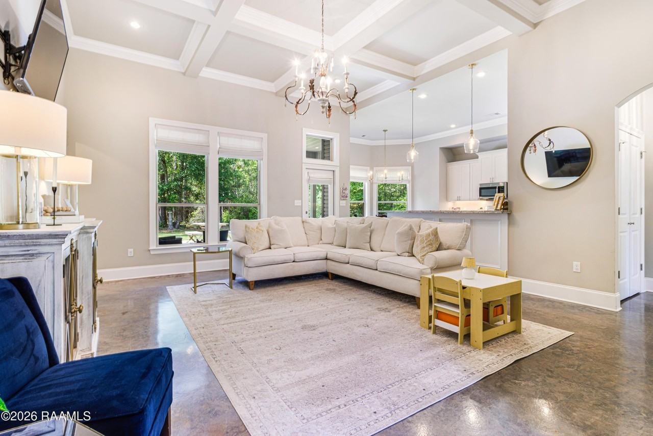 500 Bateleur Way - Photo 4 of 22