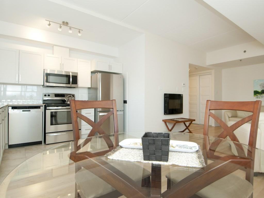80 Bolton Street #203 - Photo 5 of 15