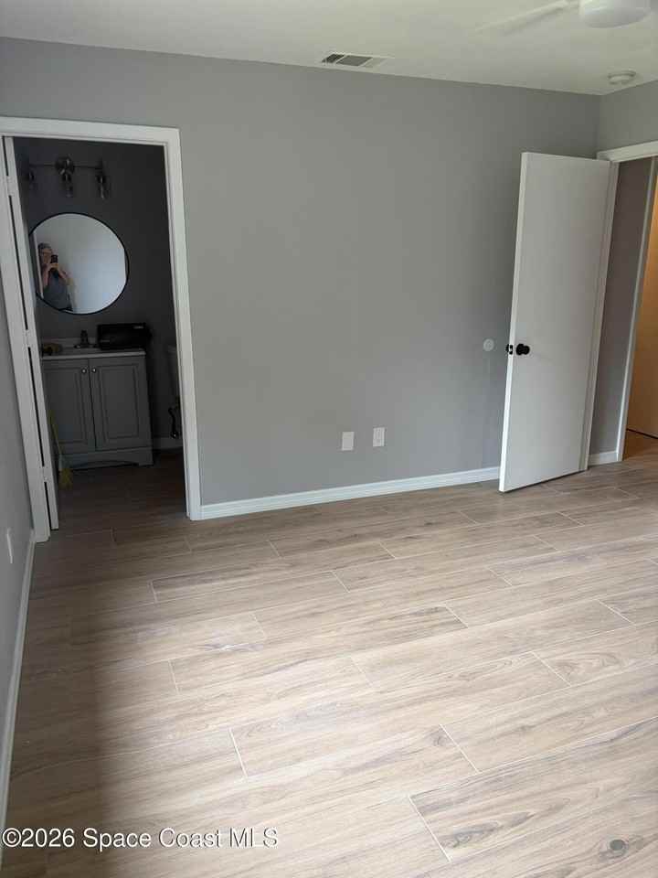 1136 Minnet Ct Ne - Photo 4 of 31