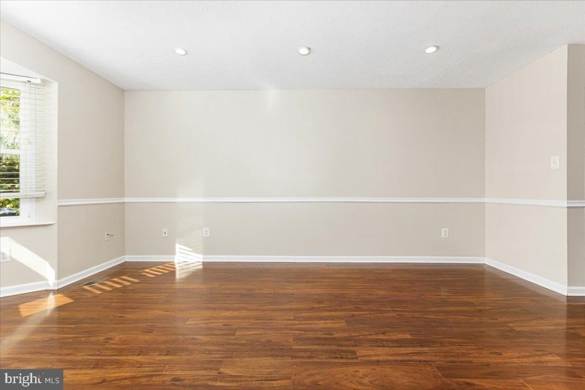 316 Rambling Ridge Ct - Photo 4 of 26