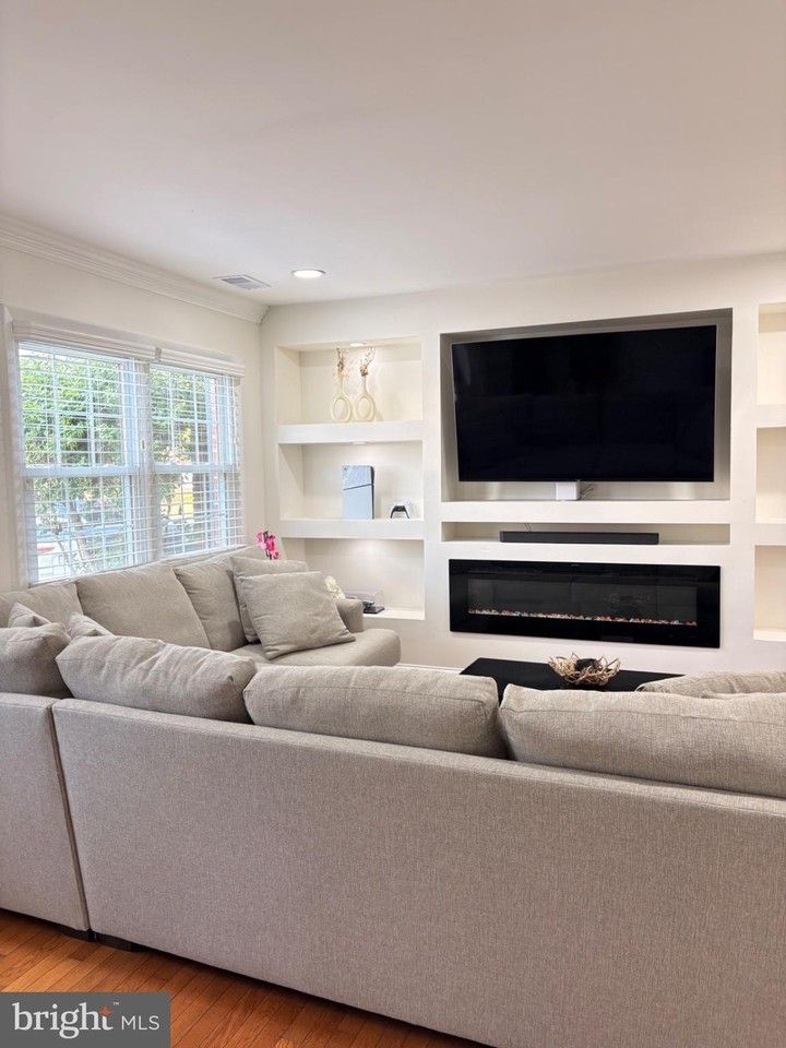 14705 Endsley Turn - Photo 5 of 36