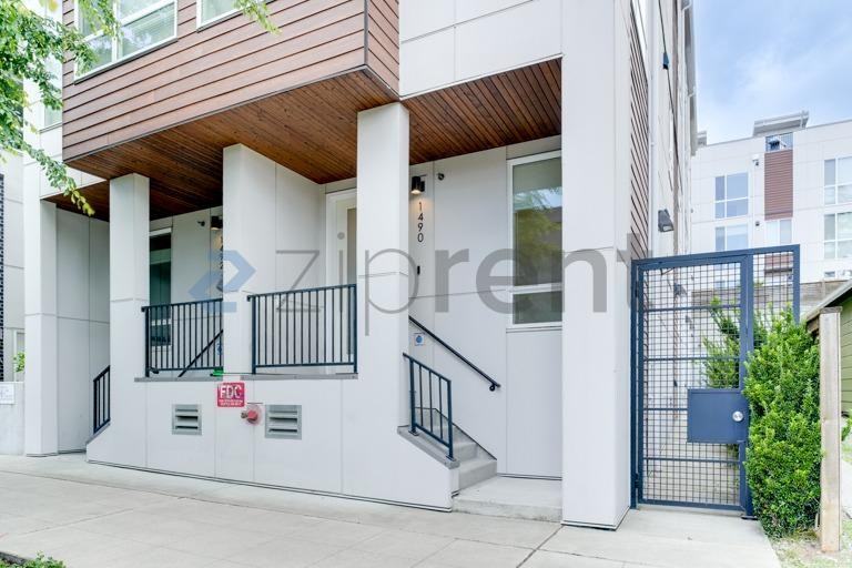 1490 Nw 75th St - Photo 2 of 22