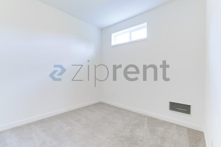 1490 Nw 75th St - Photo 6 of 22
