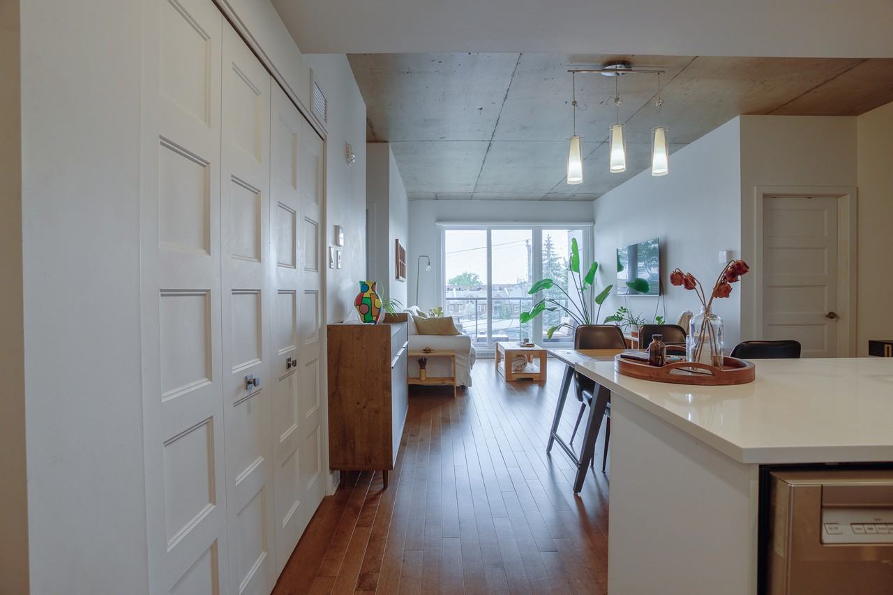 5400 Av Henri-Julien - Photo 5 of 37