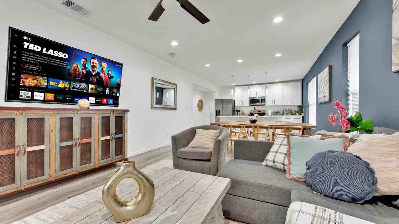 1117 N Bishop Ave #1075597P - Photo 2 of 26