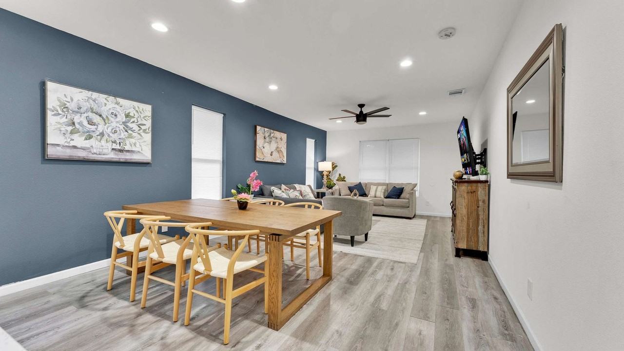 1117 N Bishop Ave #1075597P - Photo 6 of 26