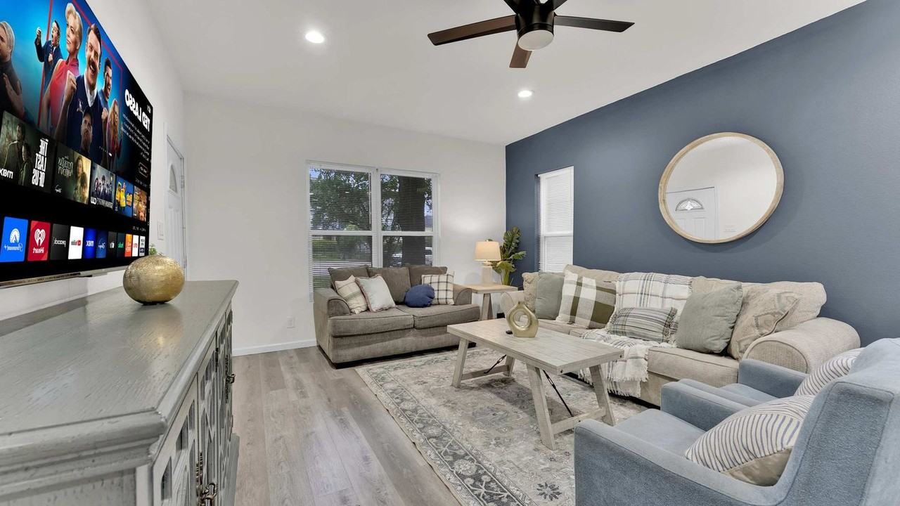 1113 N Bishop Ave #1075552P - Photo 5 of 30