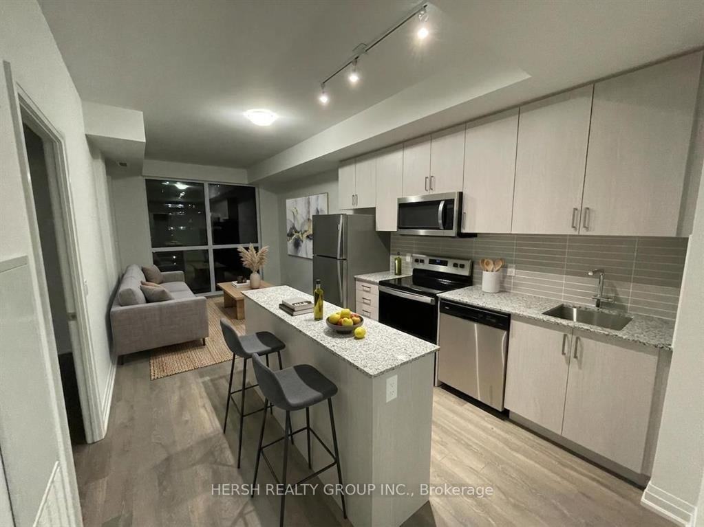 10 Meadowglen Place - Photo 3 of 8