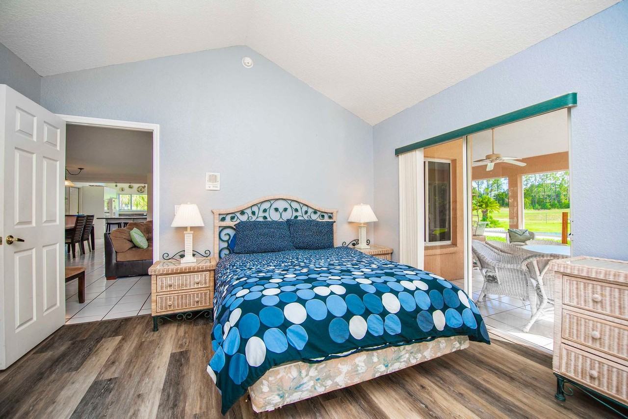 7702 Swiss Fairways Ave #1565891P - Photo 6 of 36