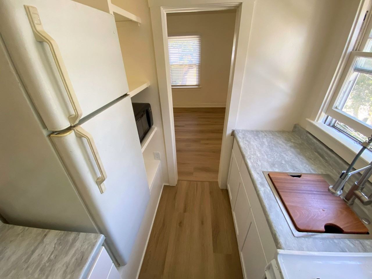 125 W Micheltorena St Santa Barbara, Ca #B - Photo 5 of 17