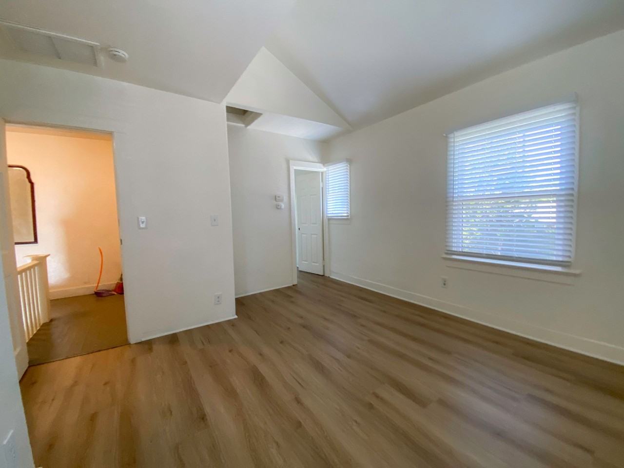 125 W Micheltorena St Santa Barbara, Ca #B - Photo 6 of 17