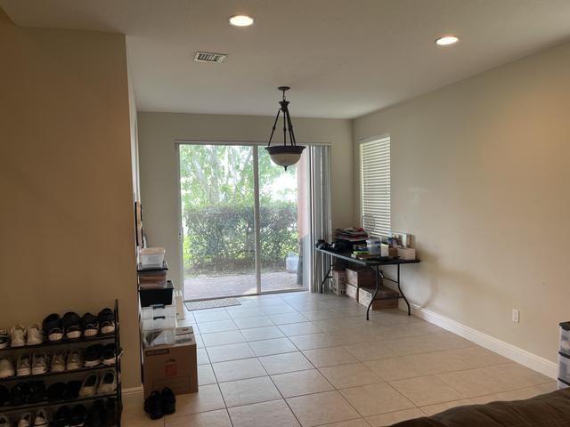 9828 Stover Way - Photo 6 of 8