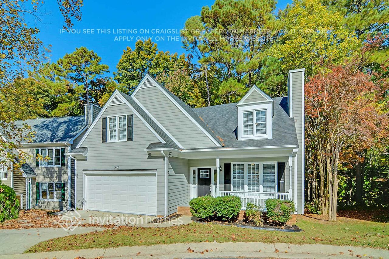 1612 Nesfield Pl - Photo 2 of 29