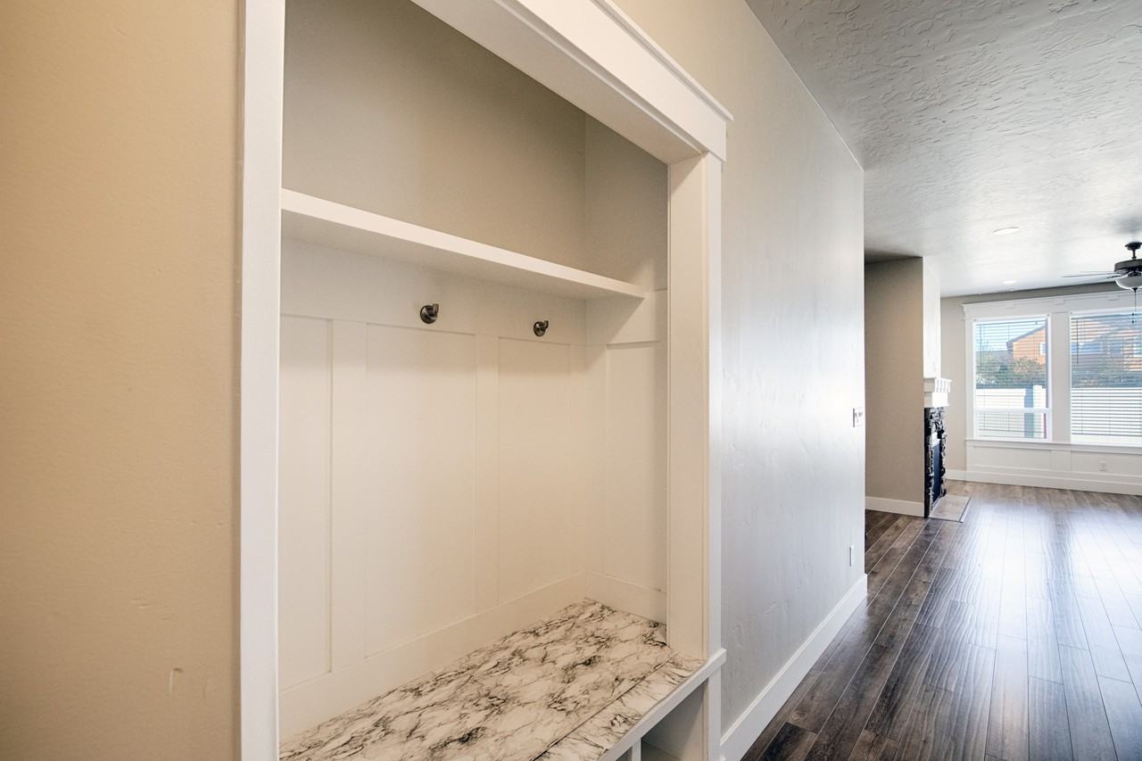 4640 W Shirdale Ct #4640 - Photo 4 of 29