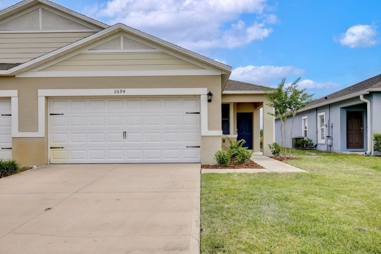 2694 Sunkissed Dr