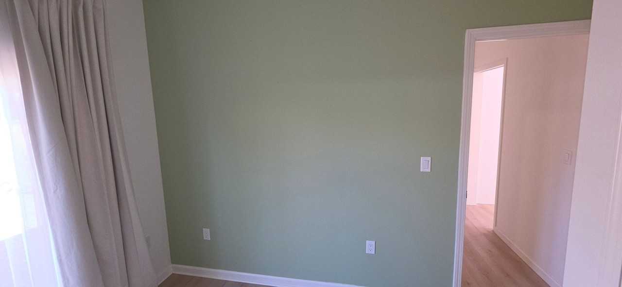 37189 2nd St - Photo 4 of 17