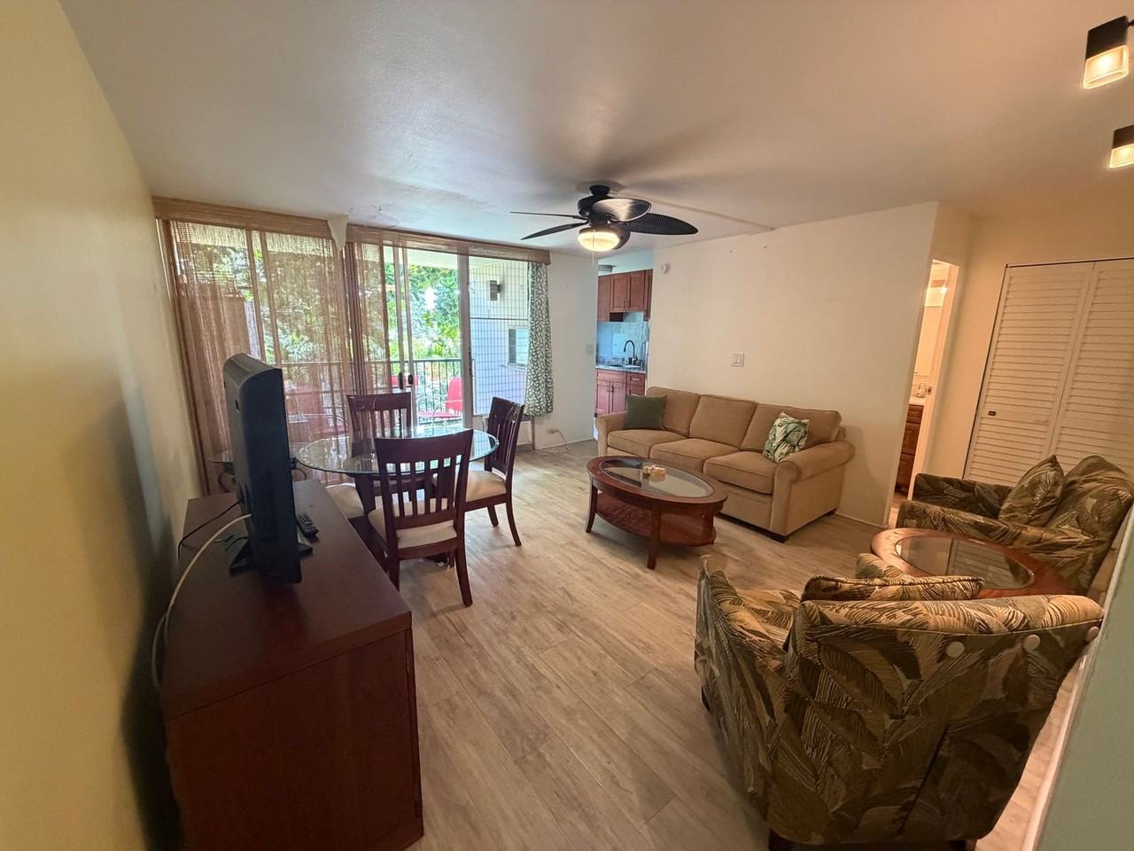 35 Walaka St Apt L206 - Photo 4 of 7