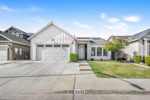 featured image of 5432 W Lamona Ave