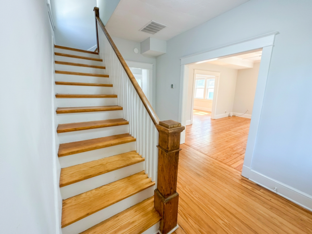 209 4th Ave - Photo 6 of 47