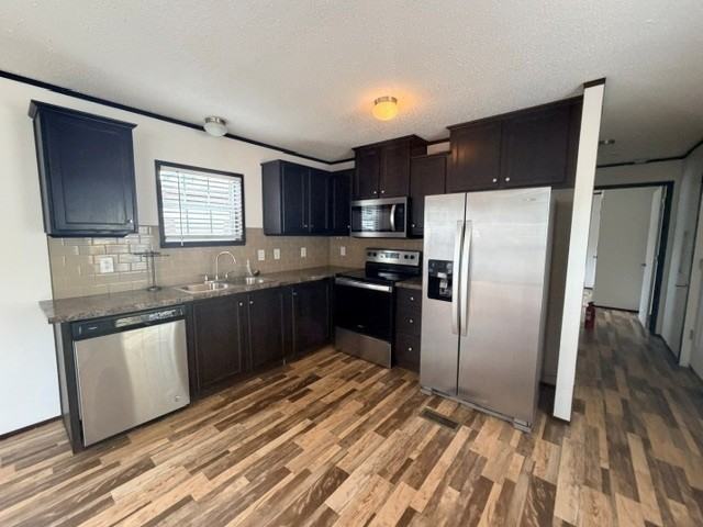 181 Terri Dr #181 - Photo 2 of 30