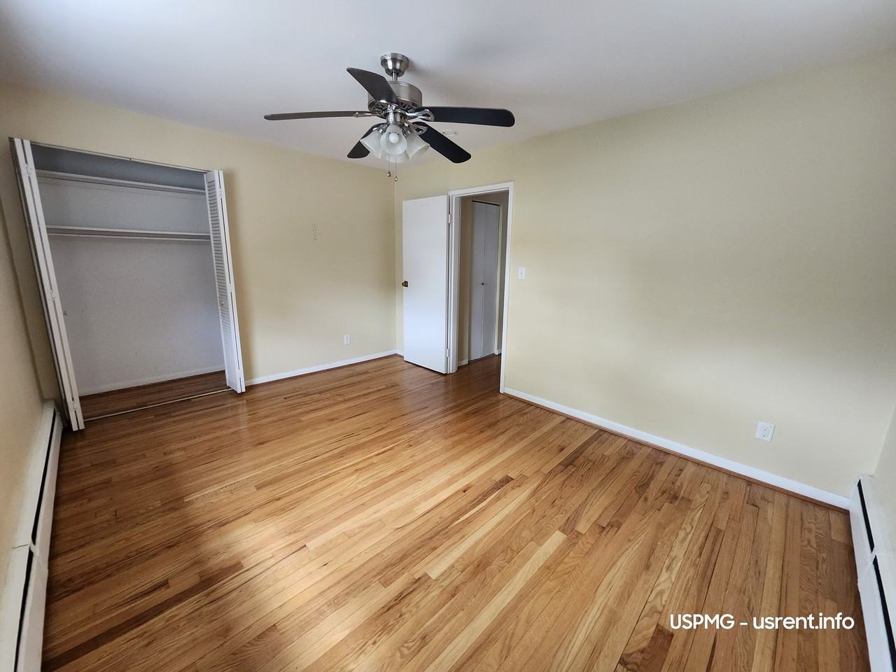 3714 Drakewood Dr #3 - Photo 4 of 10