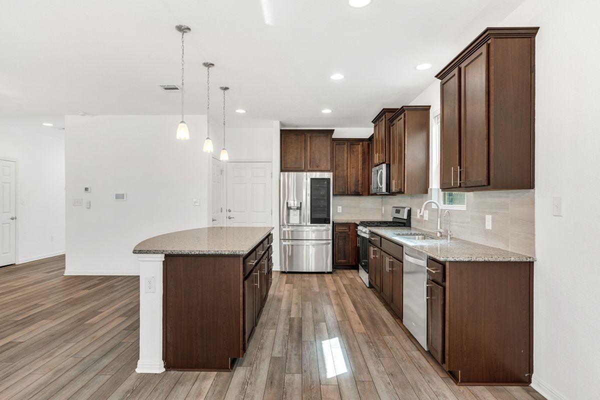 104 Turkey Creek Ln - Photo 7 of 44
