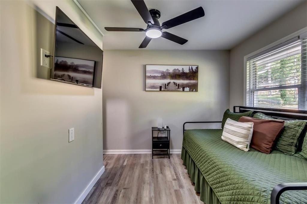 3482 Scenic Dr - Photo 6 of 31