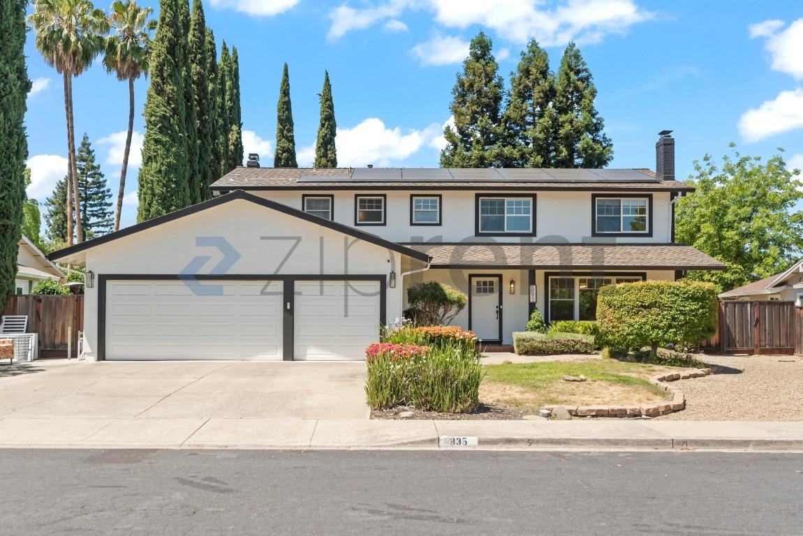 335 Barrow Ct