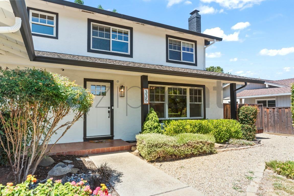 335 Barrow Ct - Photo 4 of 42