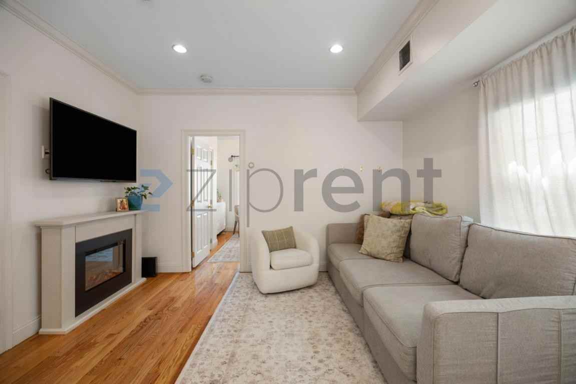 11 Columbia Rd #3 - Photo 5 of 16