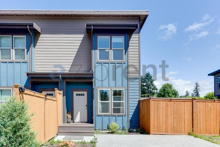 3655 Pine Rd - Photo 2 of 25
