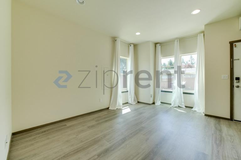3655 Pine Rd - Photo 6 of 25