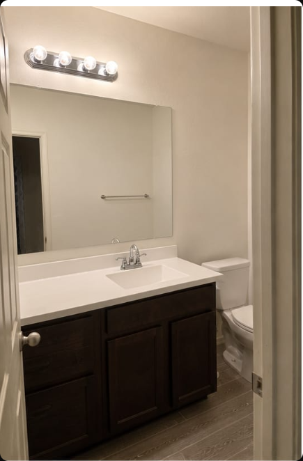 216 W Tropical Dr - Photo 2 of 9