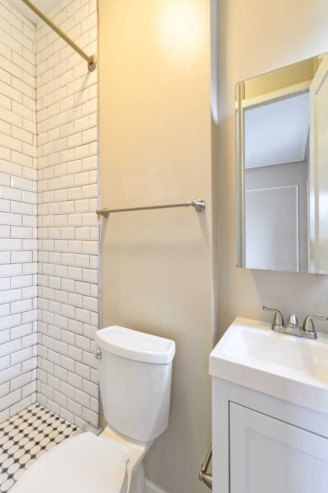 Normandie Apartments - Photo 5 of 9
