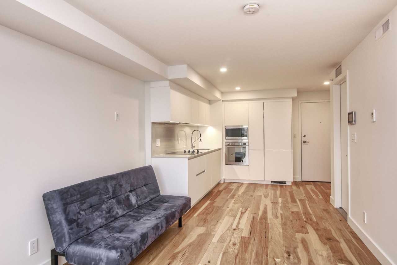 3460 Peel Street - Photo 5 of 50