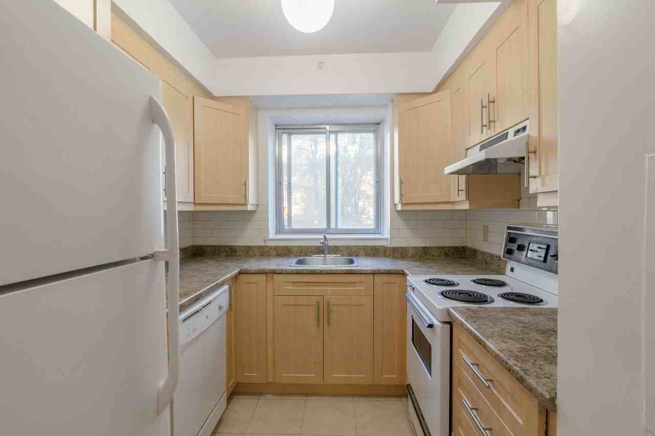 3555 Ch De La Côte-Des-Neiges — photo 1