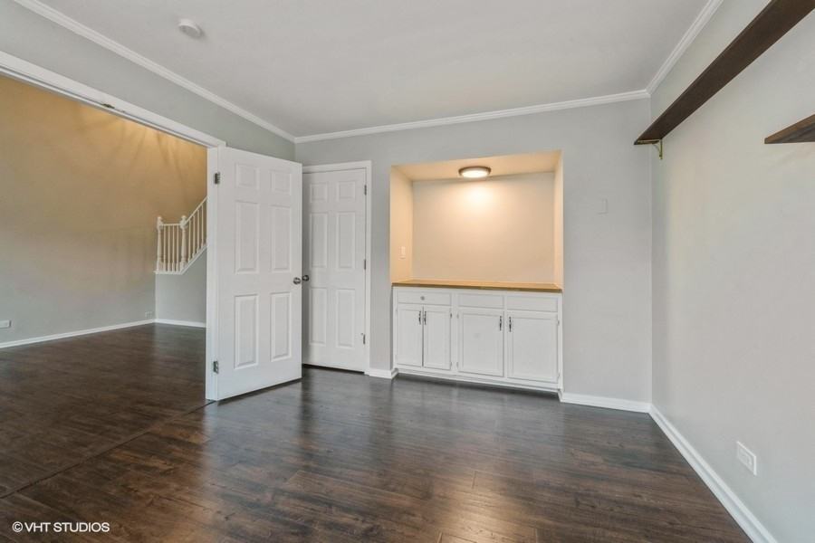 1010 Wesley Ln #1 - Photo 5 of 11