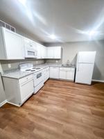 featured image of 306 W Market St #B